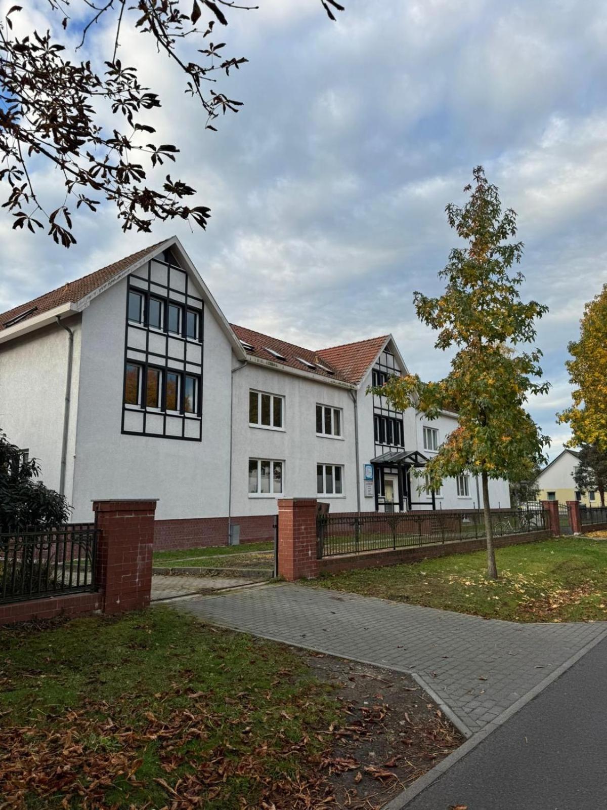 Moderne Wohnungen Im Dachgeschoss Falkensee Exterior photo